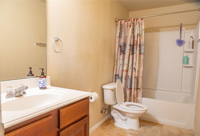1721 Grassy View Drive, Fort Worth, TX 76177