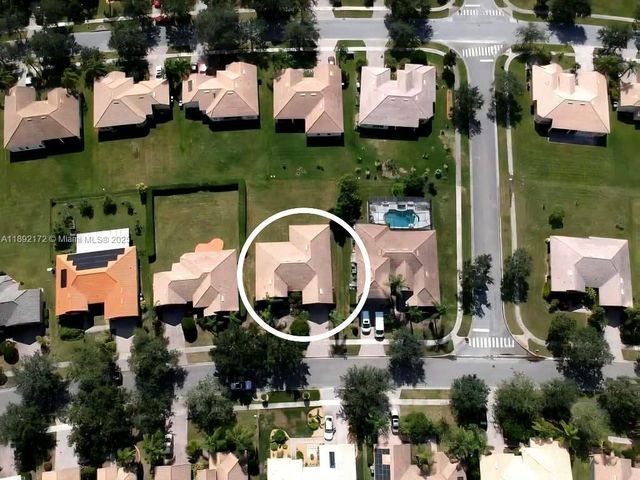 3626 Northwoods Dr, Kissimmee, FL 34746