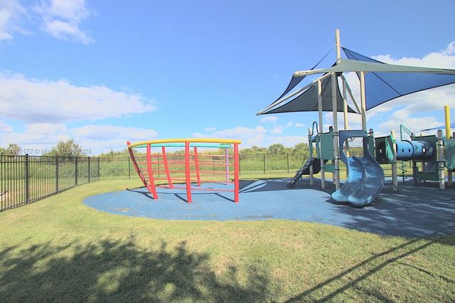 3626 Northwoods Dr, Kissimmee, FL 34746