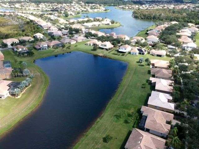 3626 Northwoods Dr, Kissimmee, FL 34746