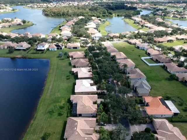 3626 Northwoods Dr, Kissimmee, FL 34746