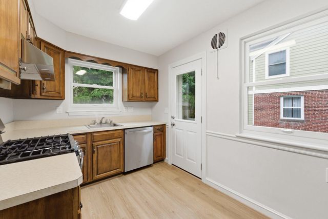 10143 DALLAS AVE, Silver Spring, MD 20901