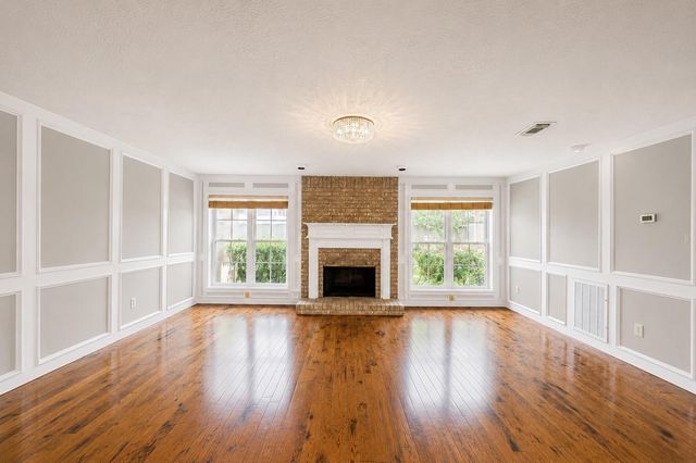 3107 Poplar Place, Sugar Land, TX 77479