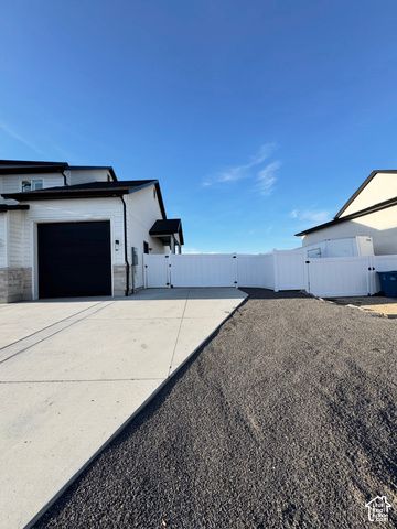 524 W DUNN DR, Saratoga Springs, UT 84045