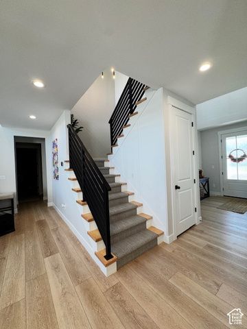 524 W DUNN DR, Saratoga Springs, UT 84045