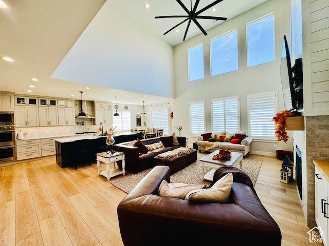 524 W DUNN DR, Saratoga Springs, UT 84045