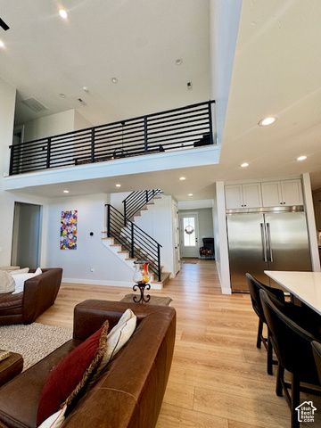 524 W DUNN DR, Saratoga Springs, UT 84045
