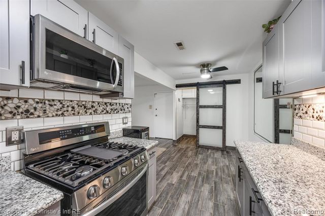 38255 Fairway Court 74A, Clinton Township, MI 48038