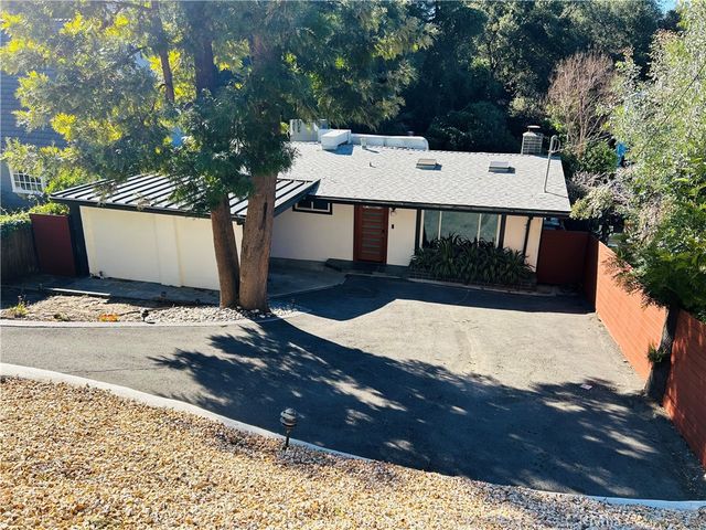4283 Morro Drive, Woodland Hills, CA 91364
