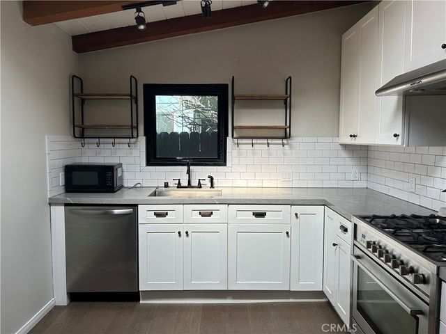 4283 Morro Drive, Woodland Hills, CA 91364