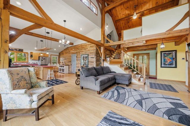 75 County Road A, Cambridge, WI 53523