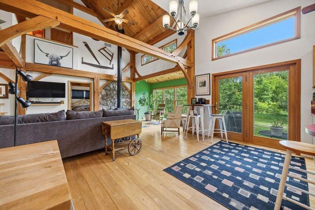 75 County Road A, Cambridge, WI 53523