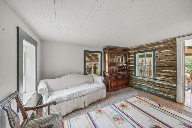 75 County Road A, Cambridge, WI 53523