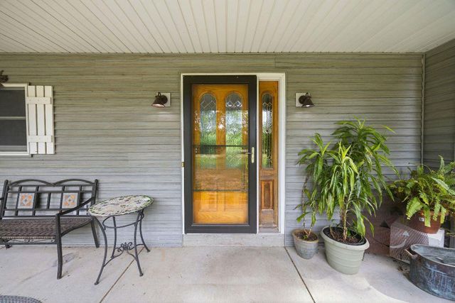 75 County Road A, Cambridge, WI 53523