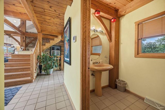 75 County Road A, Cambridge, WI 53523