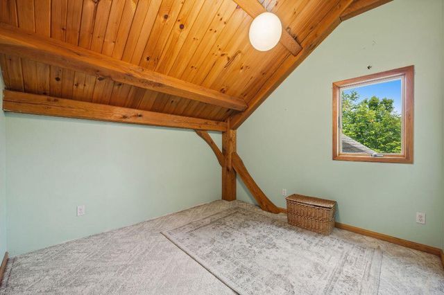 75 County Road A, Cambridge, WI 53523