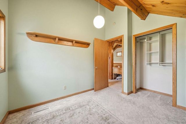 75 County Road A, Cambridge, WI 53523