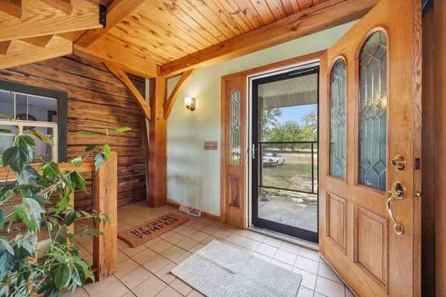75 County Road A, Cambridge, WI 53523