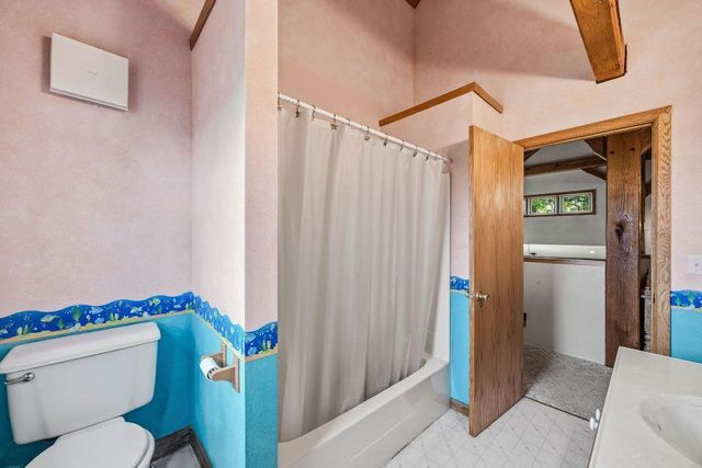 75 County Road A, Cambridge, WI 53523