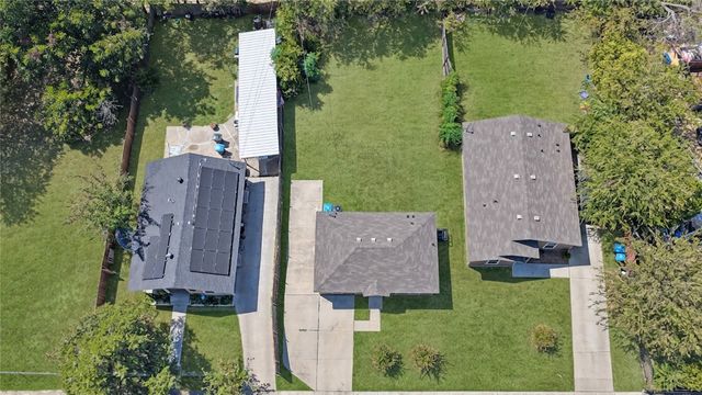 1216 E Powell Avenue, Fort Worth, TX 76104