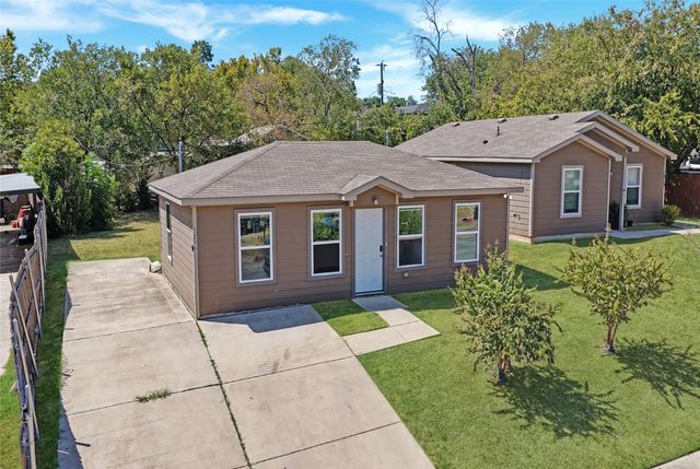1216 E Powell Avenue, Fort Worth, TX 76104
