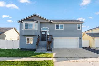 9806 E Hoffman Ct, Spokane, WA 99206
