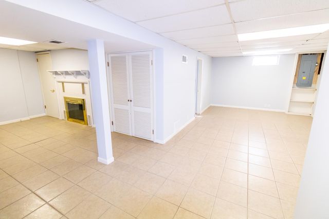 1434 Rainbow Drive, Waterloo, IA 50701