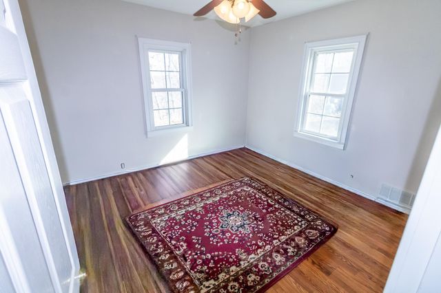 1434 Rainbow Drive, Waterloo, IA 50701