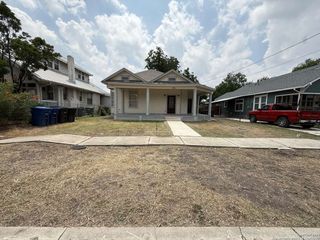 334 E Whittier, San Antonio, TX 78210