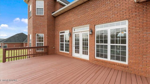 311 Cheyenne Blvd, Lenoir City, TN 37772