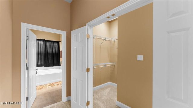 311 Cheyenne Blvd, Lenoir City, TN 37772