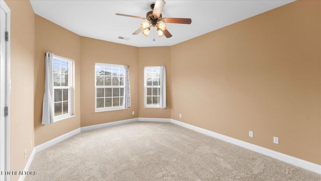 311 Cheyenne Blvd, Lenoir City, TN 37772