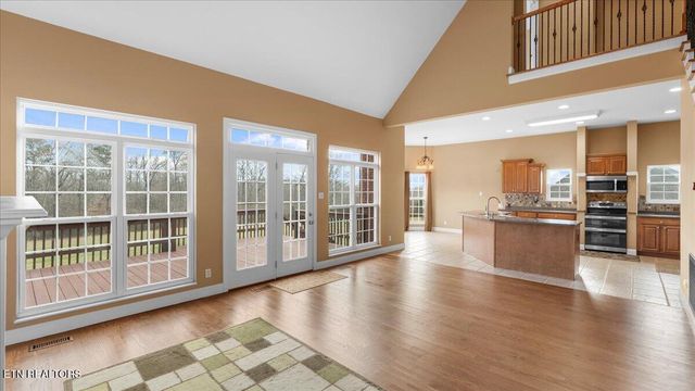 311 Cheyenne Blvd, Lenoir City, TN 37772