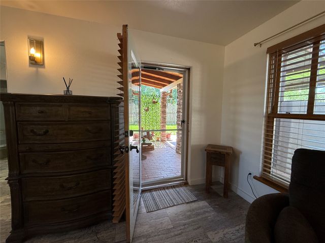 18 Walnut Loop, Espanola, NM 87532