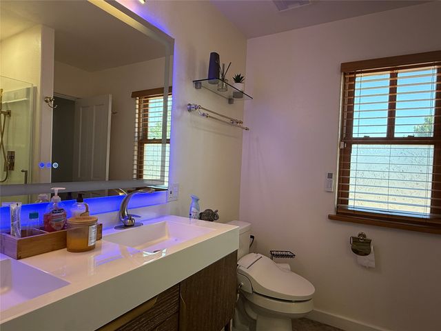 18 Walnut Loop, Espanola, NM 87532