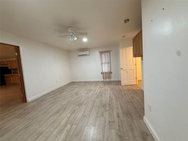 18 Walnut Loop, Espanola, NM 87532