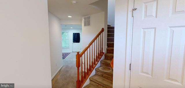 60 RIVER LN, Delanco, NJ 08075