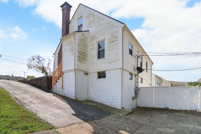 1224 Talley Dr, Clarksville, TN 37040