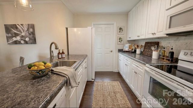12334 Danby Road, Pineville, NC 28134