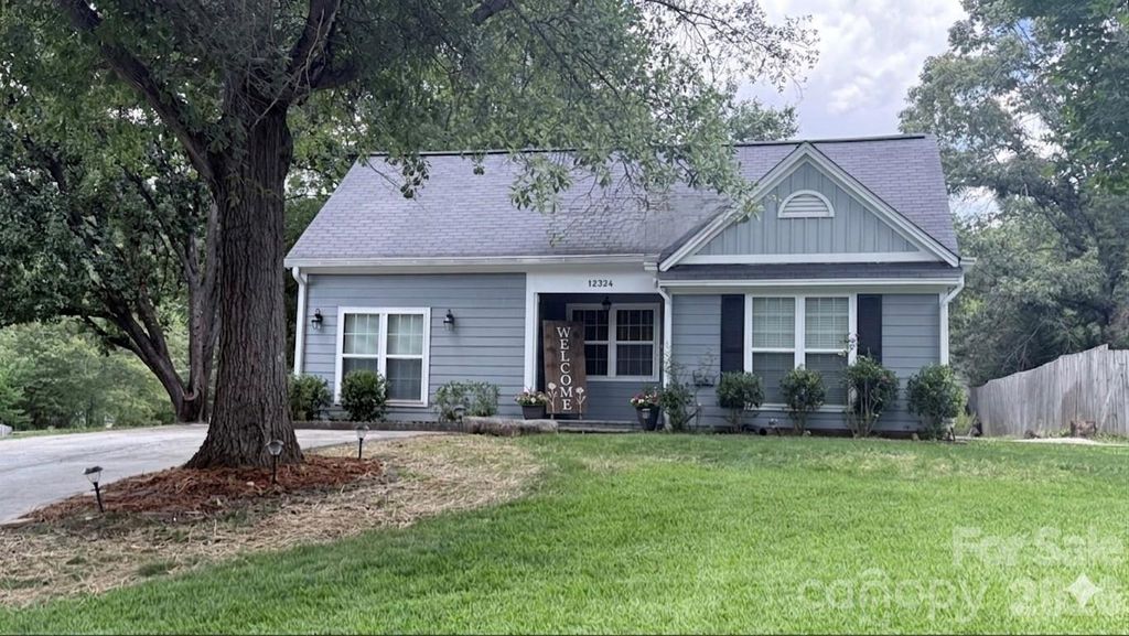 12334 Danby Road, Pineville, NC 28134