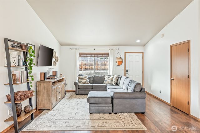 2059 Lasso Drive, Wenatchee, WA 98801