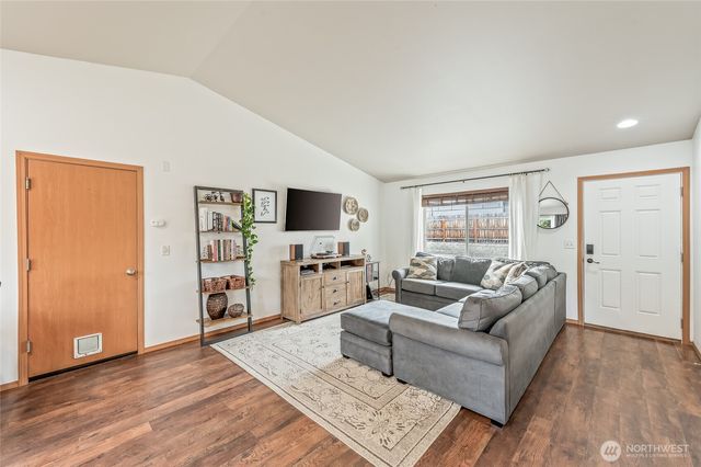 2059 Lasso Drive, Wenatchee, WA 98801