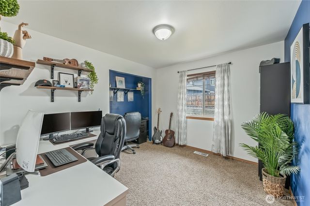 2059 Lasso Drive, Wenatchee, WA 98801