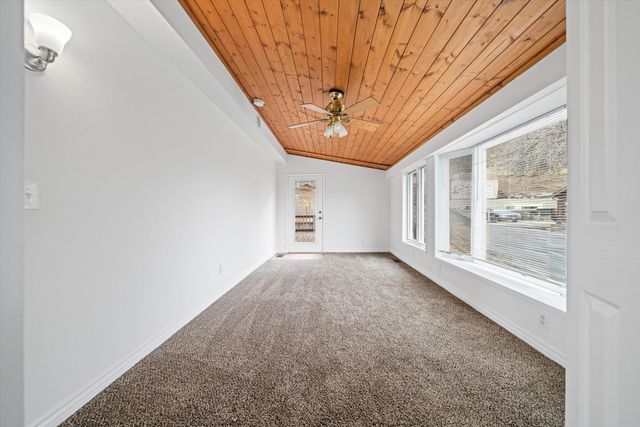 18249 Alps Drive, Tehachapi, CA 93561