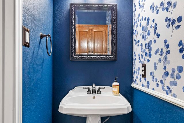 351 PR 3559, Longview, TX 75605