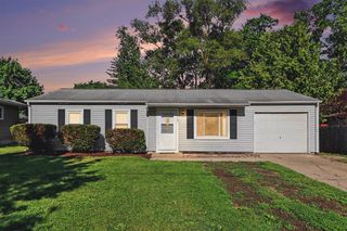 2725 Cimarron Drive, Kalamazoo, MI 49004