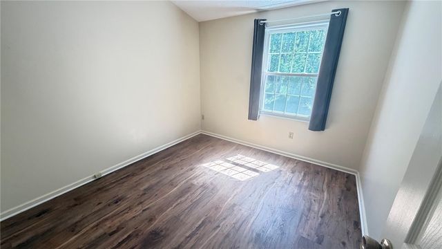 5085 Empire Dr, South Fayette, PA 15017