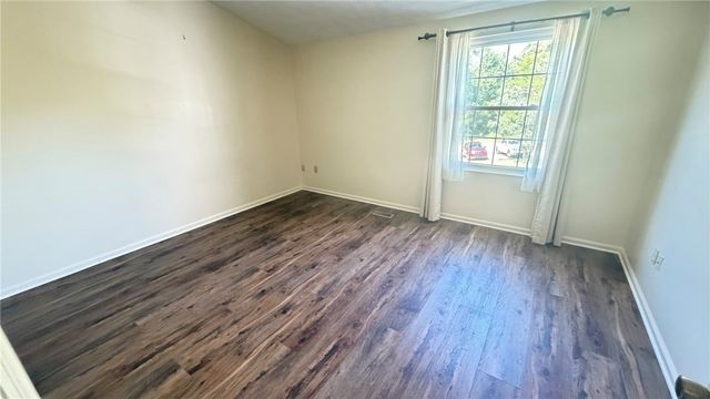 5085 Empire Dr, South Fayette, PA 15017