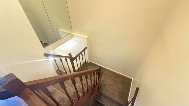 5085 Empire Dr, South Fayette, PA 15017