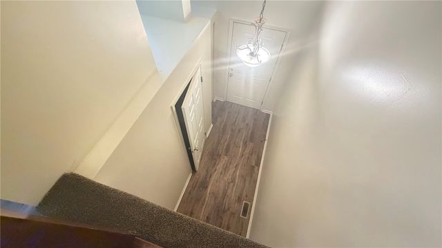 5085 Empire Dr, South Fayette, PA 15017